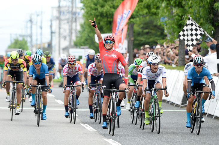 昨年5勝を挙げて個人総合優勝した窪木一茂（チームブリヂストンサイクリング ）