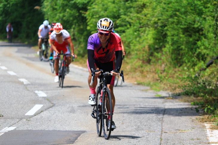 100km以上を走破した脚にはかなり辛い登坂路が続く