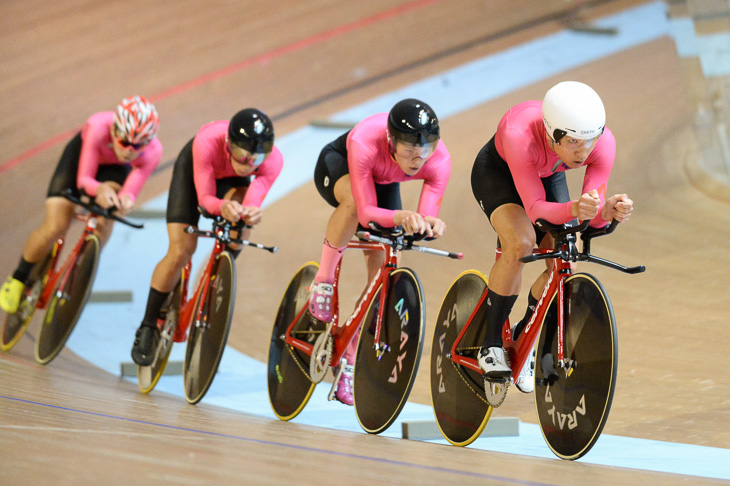 4kmチームパーシュート予選1位　日本大学 4分12秒723