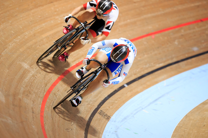 女子スプリント決勝　3回戦を先着した前田佳代乃（京都府自転車競技連盟）が優勝