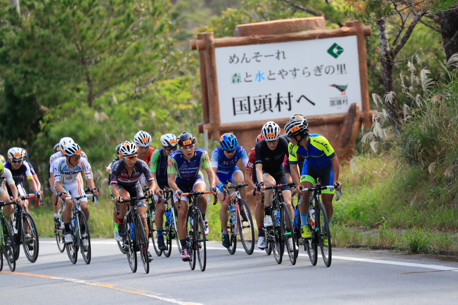 薄ろを振り返ると苦しそうな表情の選手が多いことに気づく