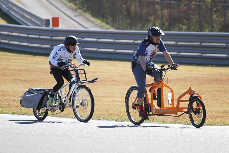 中には変わり種の自転車で参加した人も