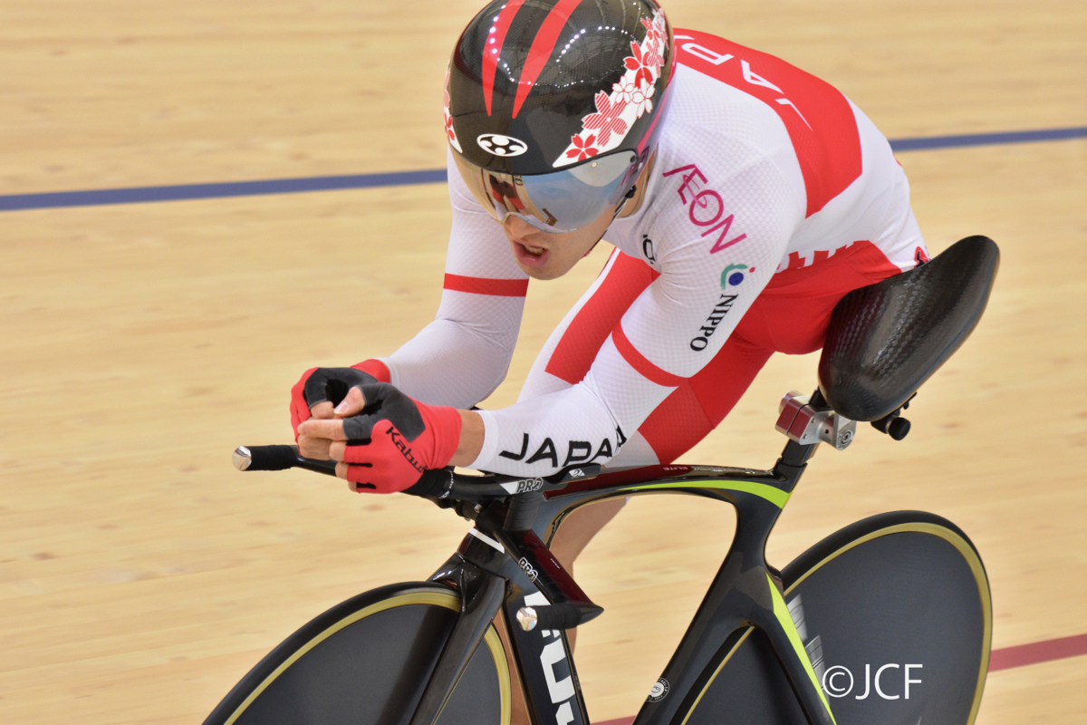 パラサイクリング男子個人パーシュートC1-3 優勝した川本翔大（日本）