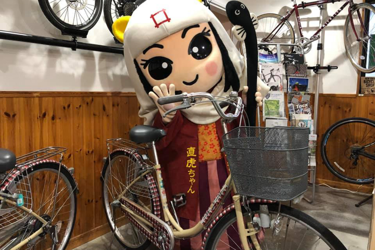 浜松のゆるキャラ「出世大名家康くん」「出世法師直虎ちゃん」の自転車レンタルも