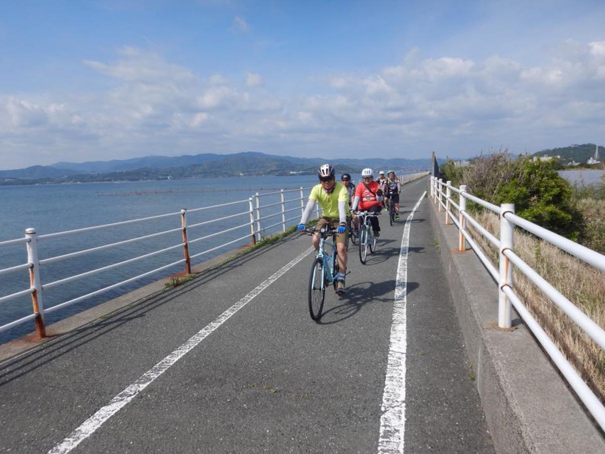 のどかな湖畔を走れる浜名湖一周サイクリング