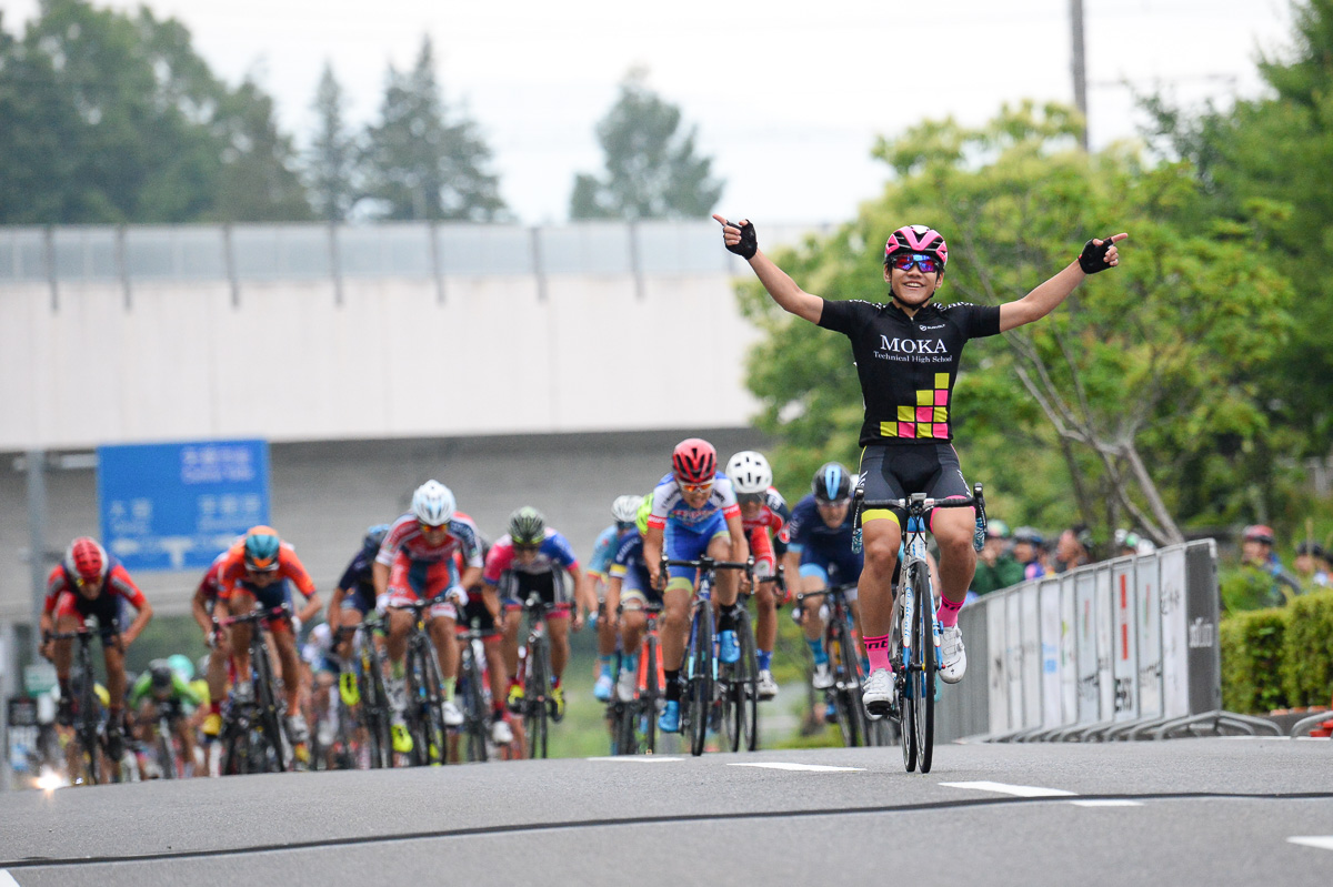 E2優勝　高田楓雅（栃木県立真岡工業高等学校自転車競技部）