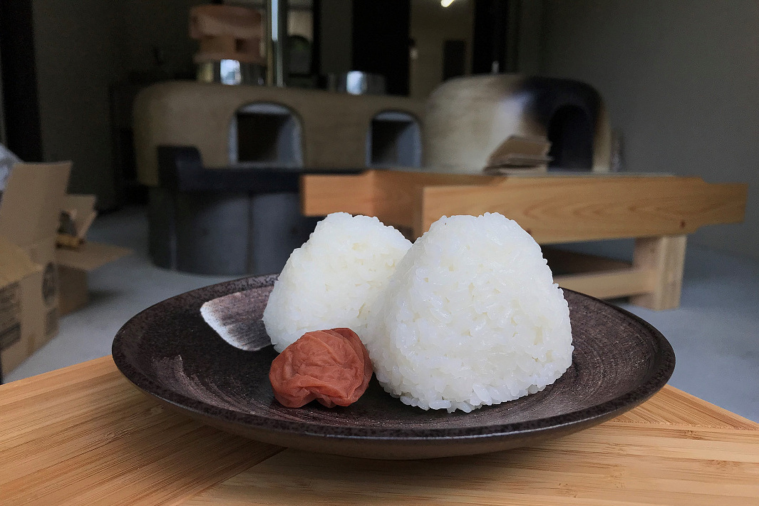 地元の曽爾米とお味噌を使ったおにぎり