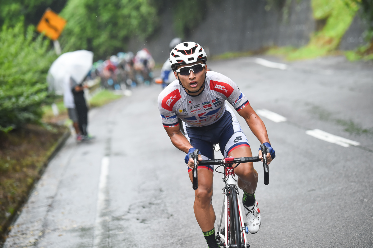 残り3km 山本元喜（キナンサイクリングチーム）がカウンターアタック