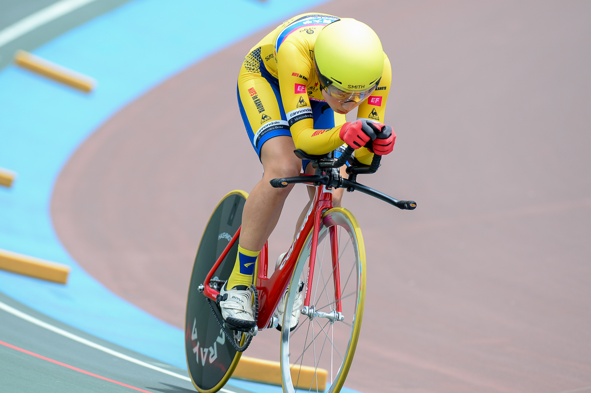 女子3kmインディヴィデュアルパーシュート予選 1位 橋本優弥（鹿屋体育大学）3分50秒170