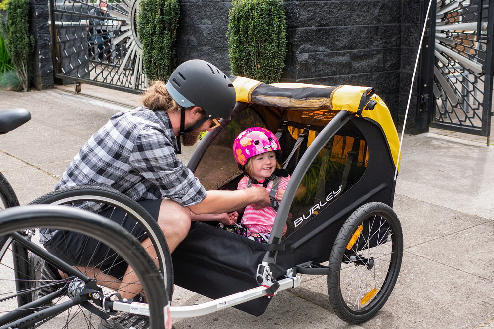 自転車用ベビーカーやカーゴトレーラーブランドの「バーレー」