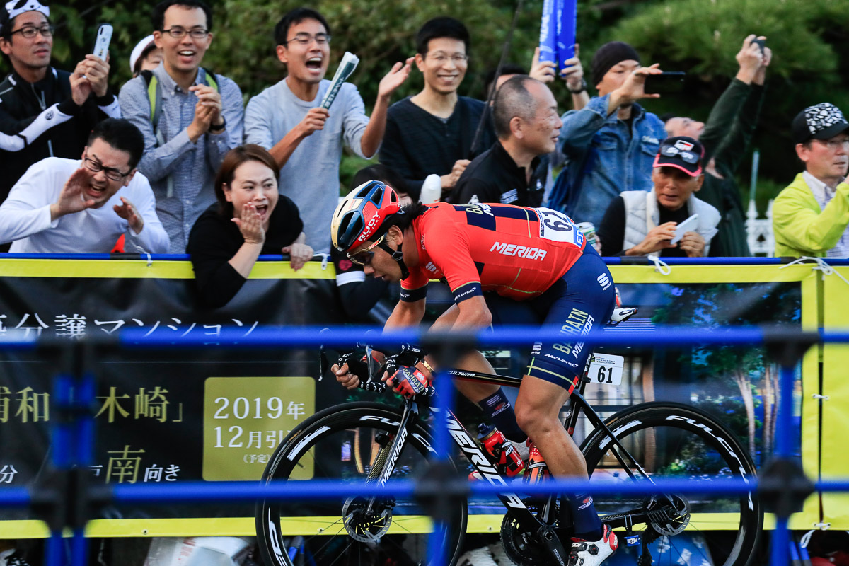 残り１周で果敢な単独アタックに出た新城幸也（ツール・ド・フランスジャパンライダー）