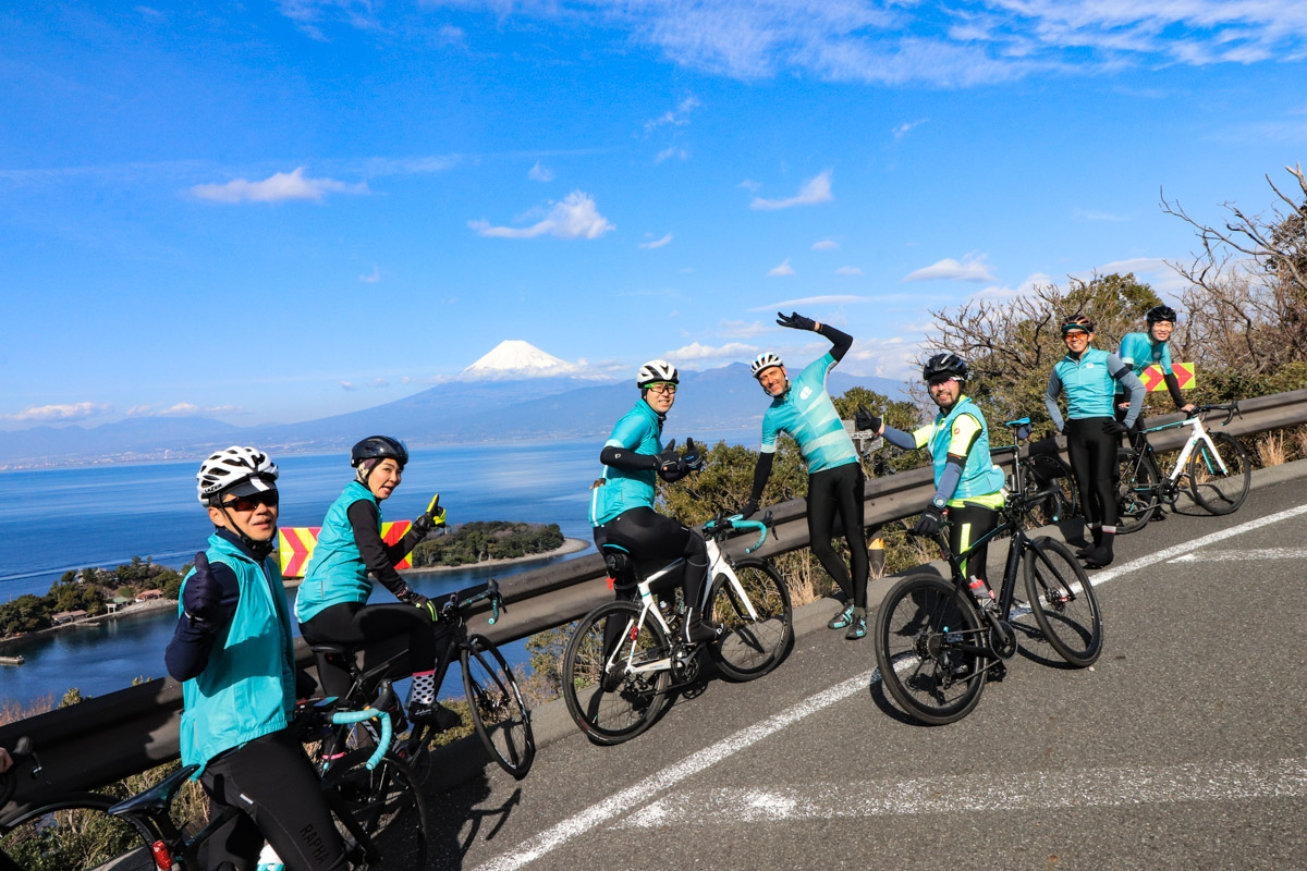 天気が回復すると富士山が見事な姿で迎えてくれた