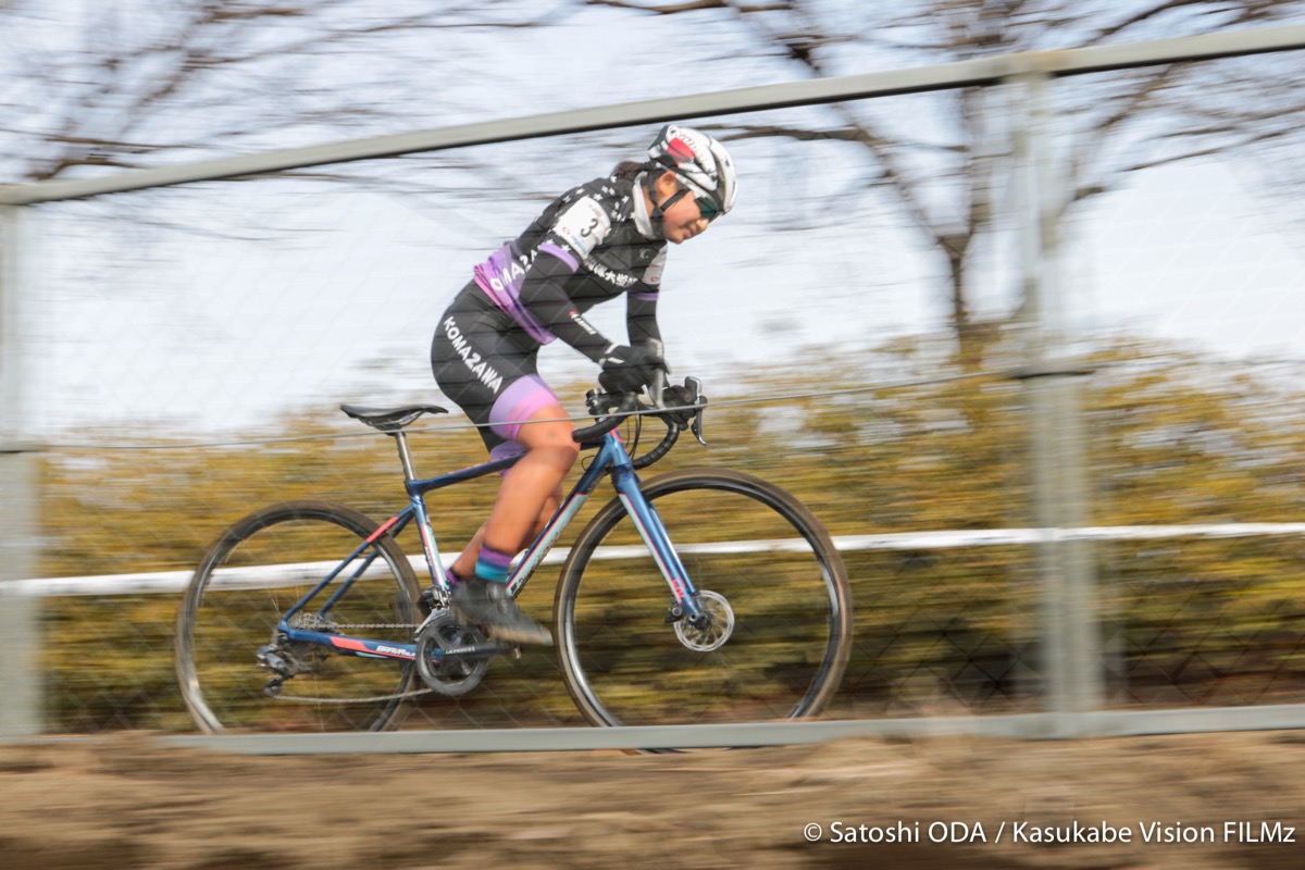 UCI Women Elite 3位渡部華雅（駒澤大学高等学校）