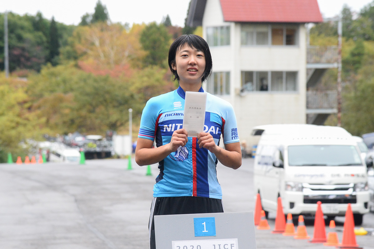 女子の高木秀彰賞は川口うららの日本体育大学