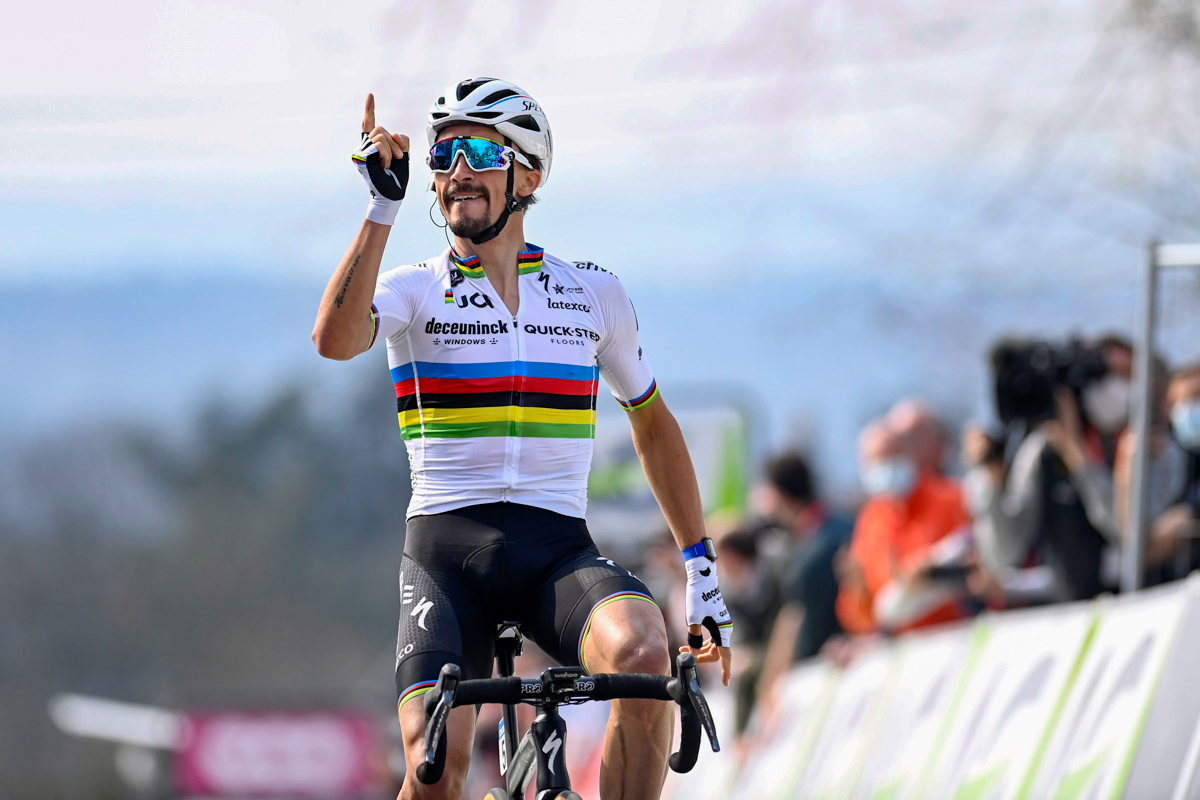 今季ティレーノ〜アドリアティコとフレーシュ・ワロンヌで勝利しているジュリアン・アラフィリップ（フランス、ドゥクーニンク・クイックステップ）