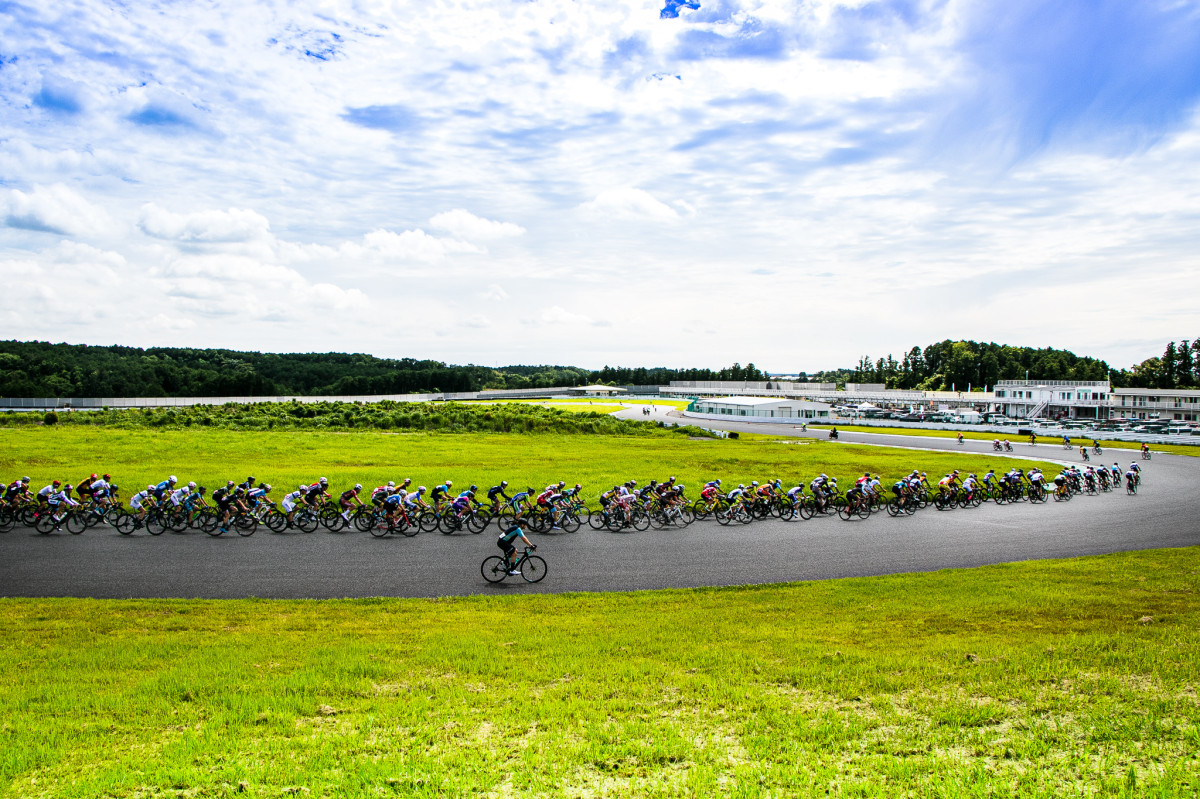 袖ヶ浦フォレストレースウェイにおいて、サイクルジャンボリー袖ケ浦 ディスタンスチャレンジが開催