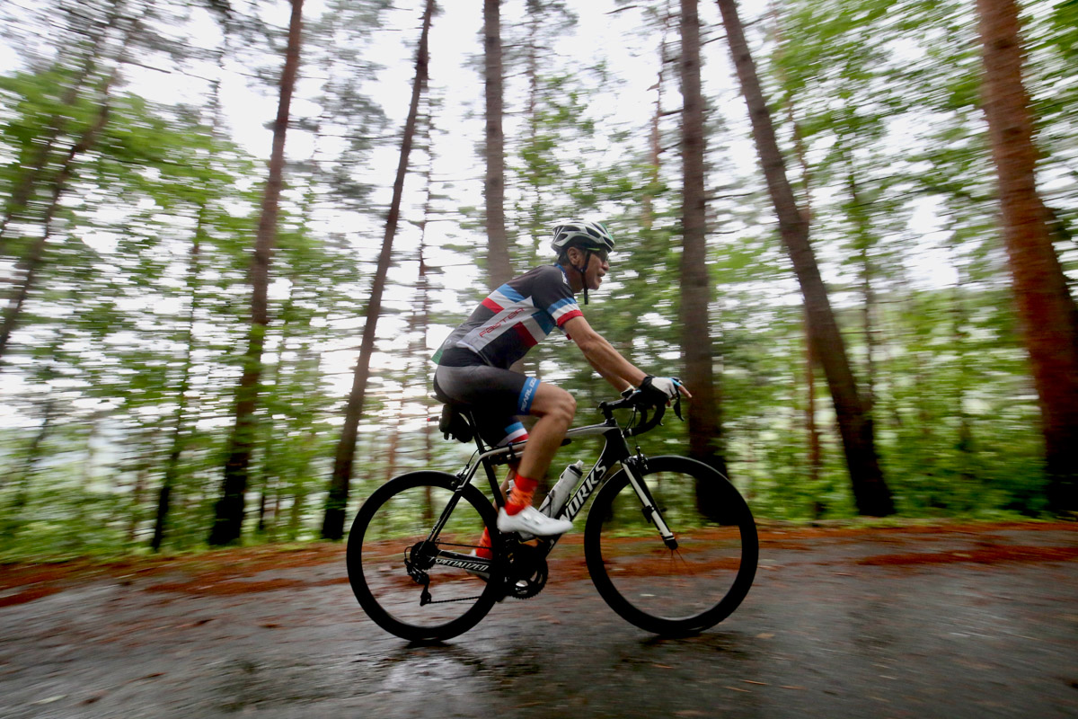 鷹狩山への登りは雨だった。でもクールダウンにはちょうどいい？