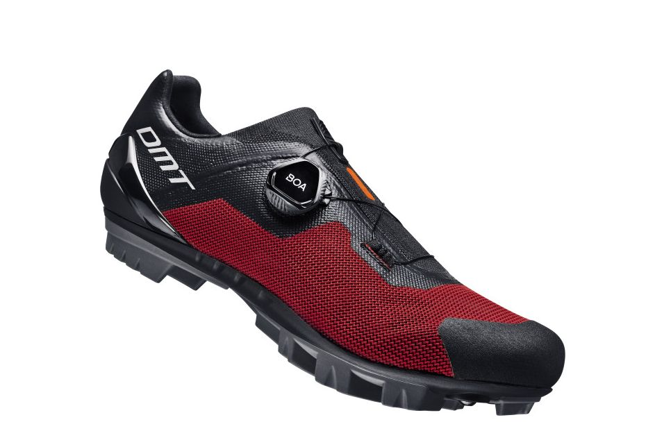 DMT KM4 Scarpa Rossa