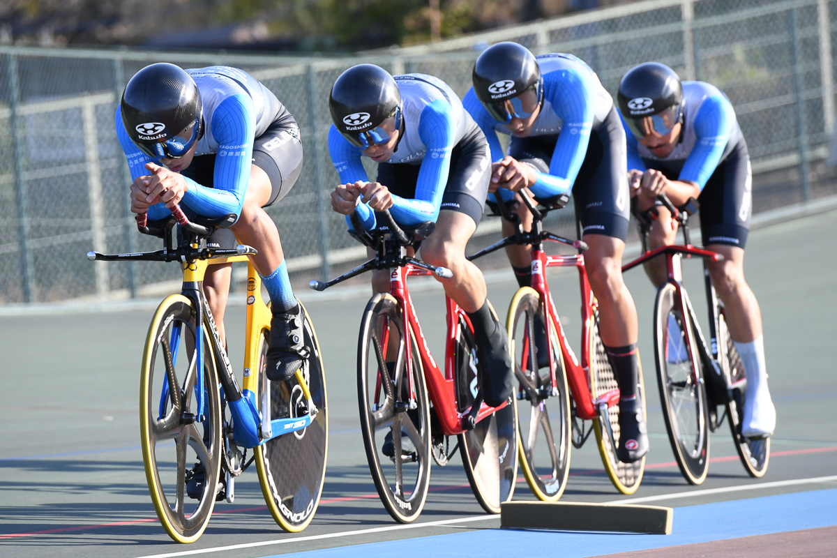 男子4kmチームパーシュート 1位 シエルブルー鹿屋（古屋田、冨尾、原田、都留）4分19秒045