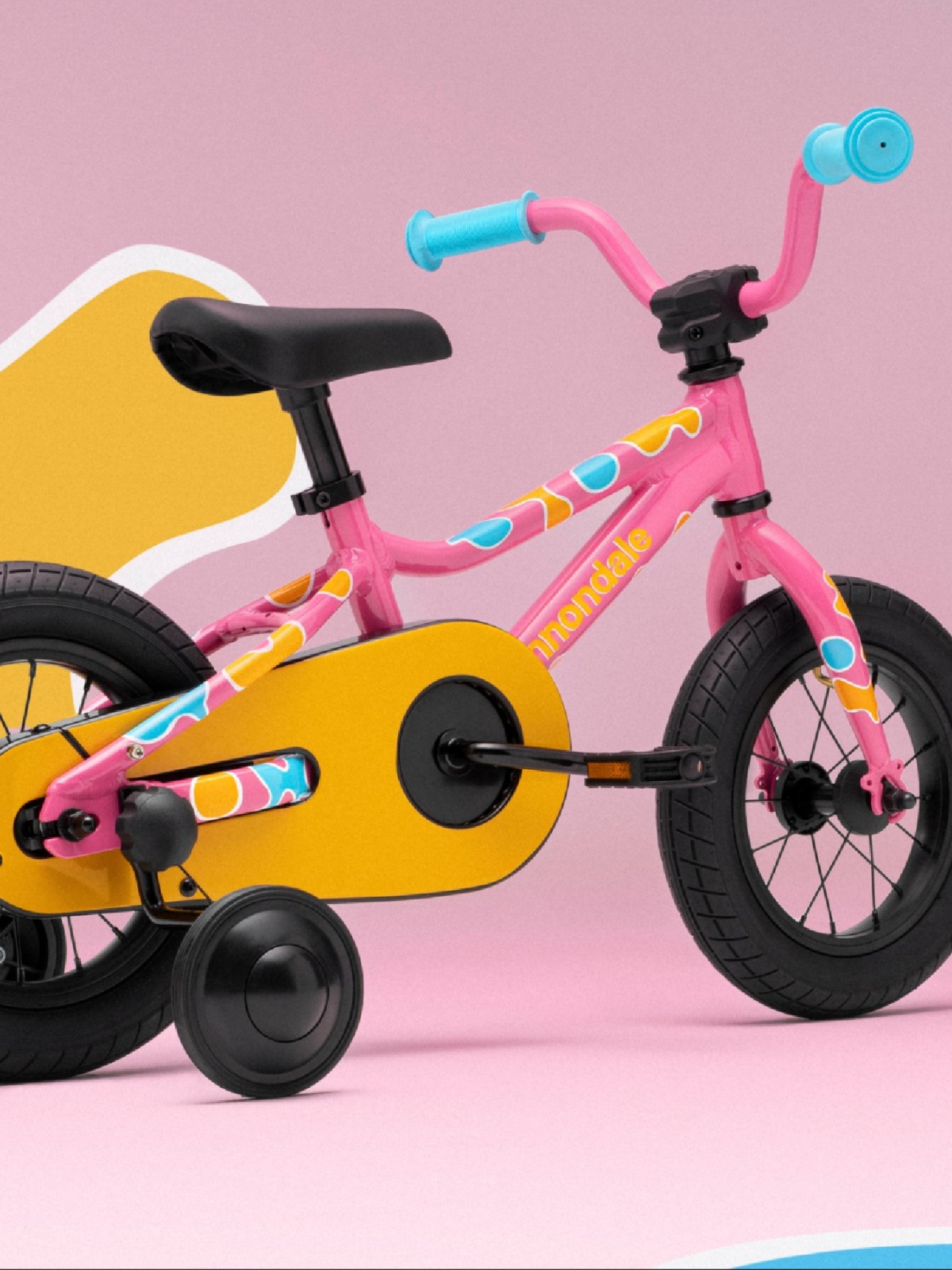 バランスバイク卒業後にぴったりなKids Trail 16　※販売モデルと異なる場合があります