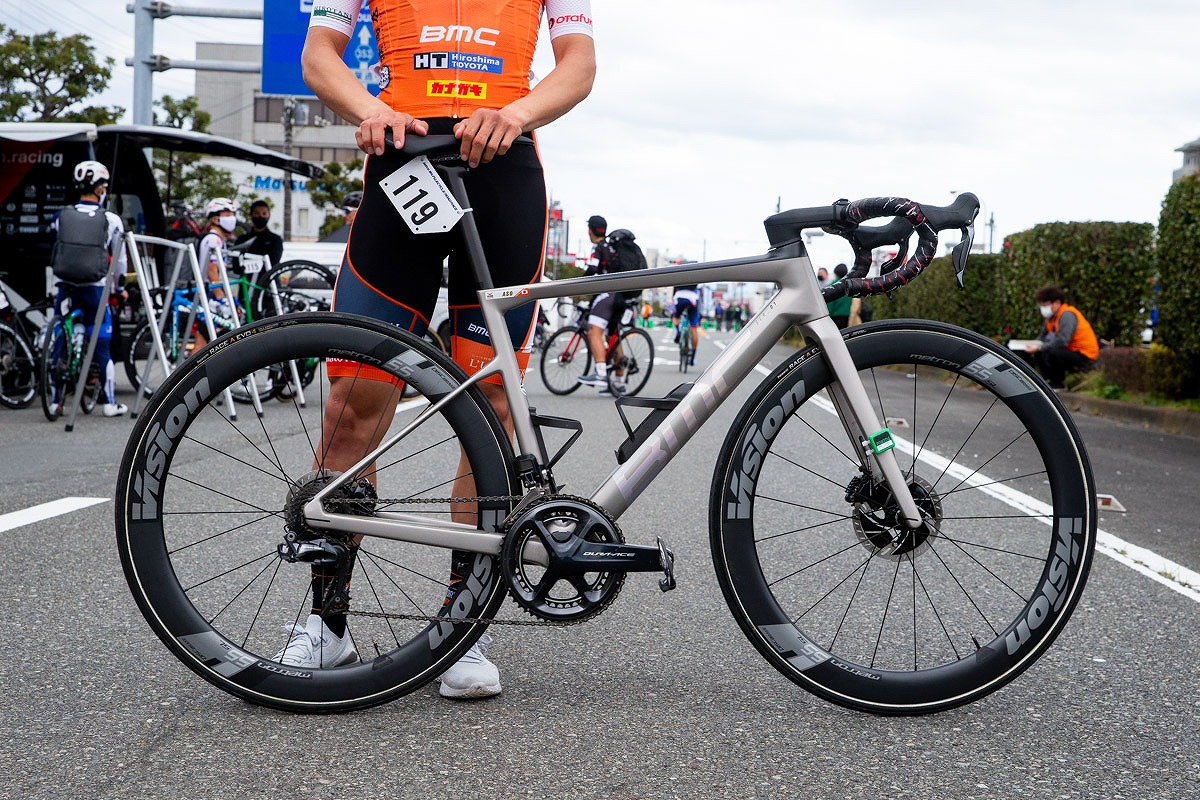 阿曽圭佑（ヴィクトワール広島）のBMC Teammachine SLR01