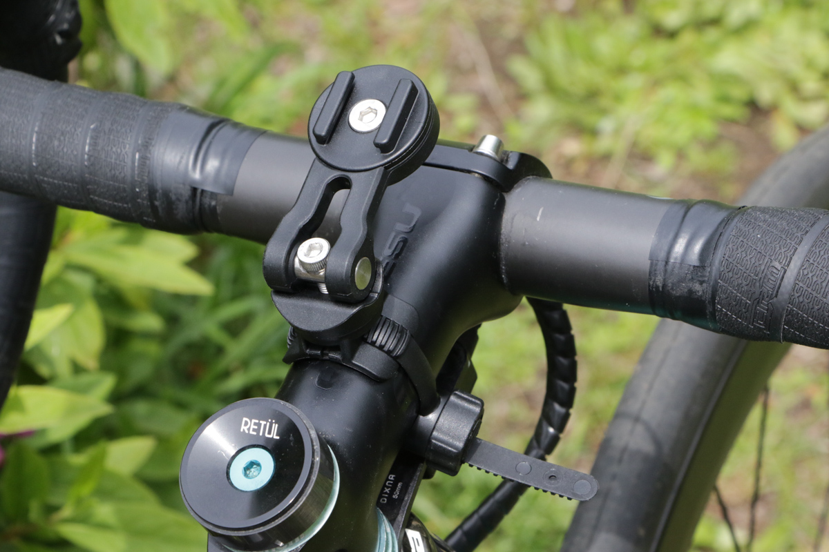 ステムに装着可能なUniversal Bike Mount