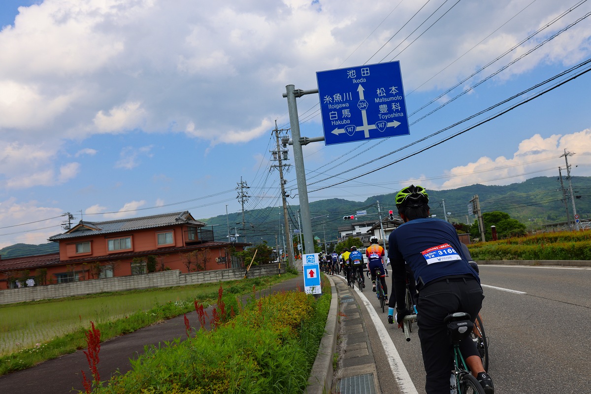 高瀬川を目指す