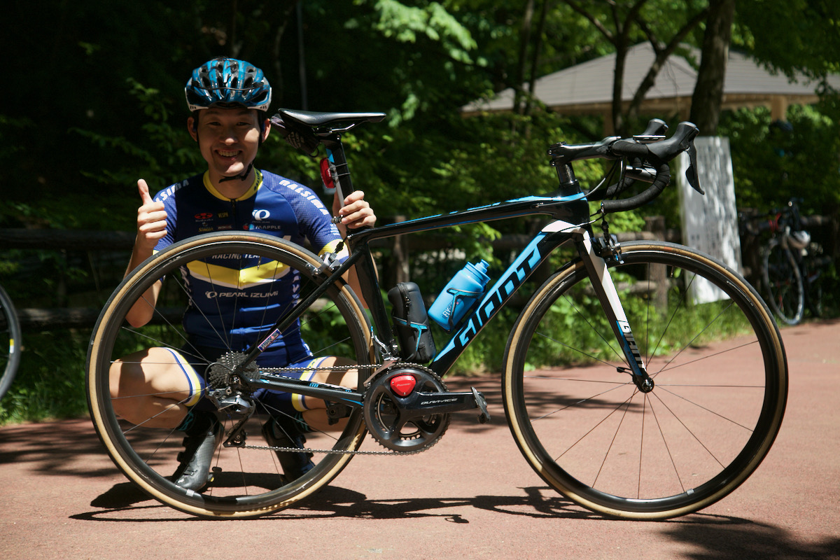 川島健人さん（なるしまフレンド）とジャイアント TCR SLR