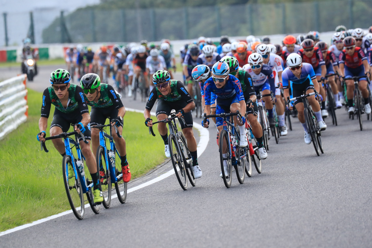 昨年から全日本選手権申込資格認大会に認定された「シマノ鈴鹿ロードレースクラシック」