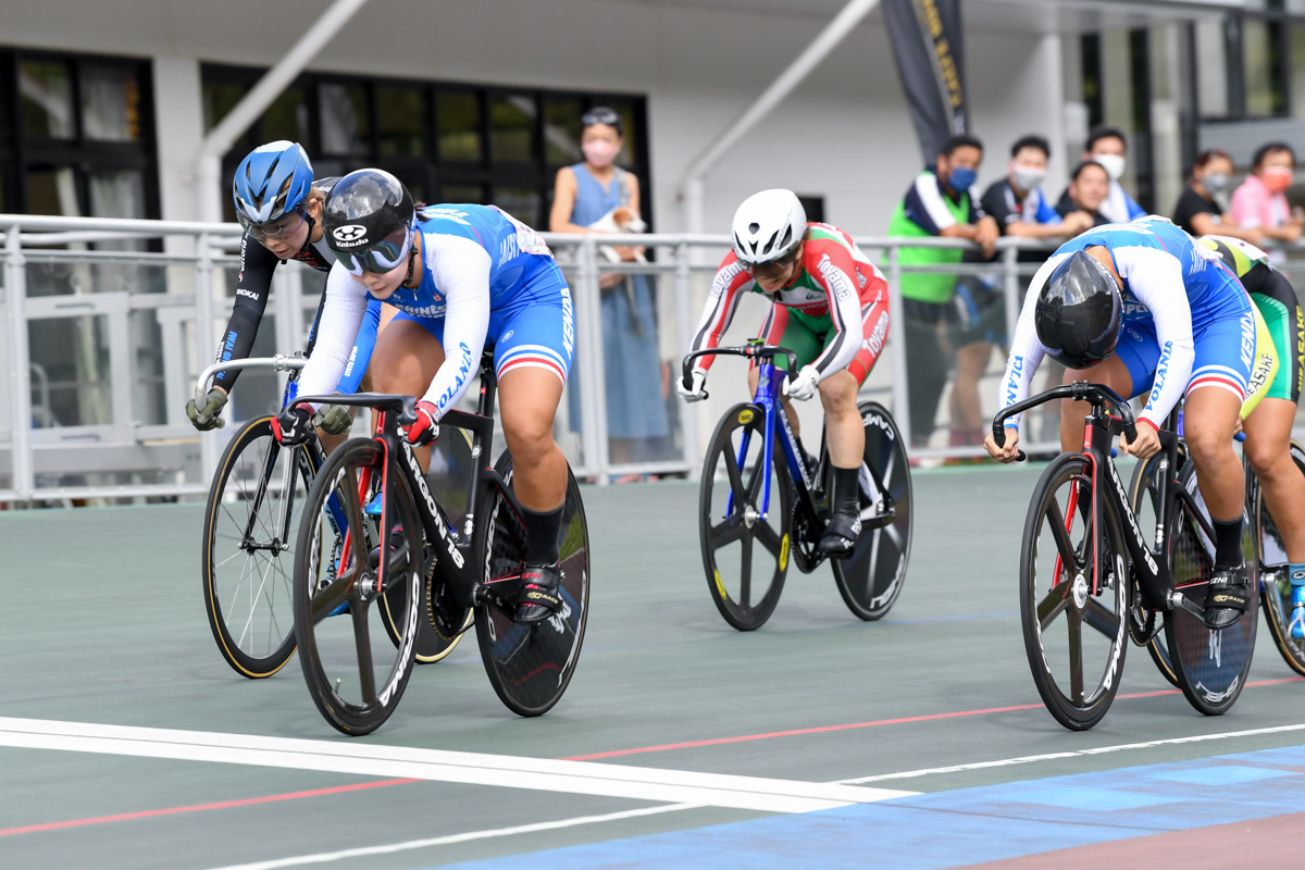 女子ケイリン決勝　吉田知子（岩井商会レーシング）が2位に食い込む