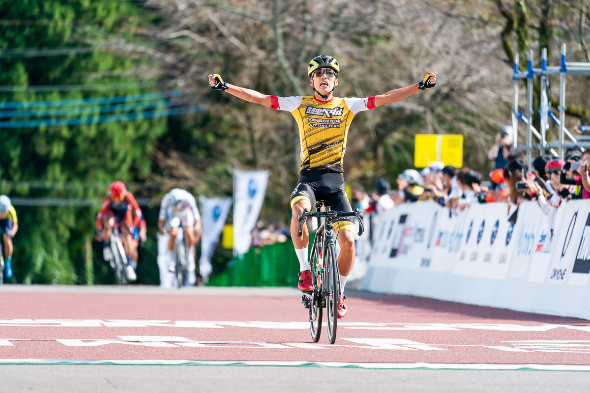 ジャパンカップオープンレース男子を制した内田宇海